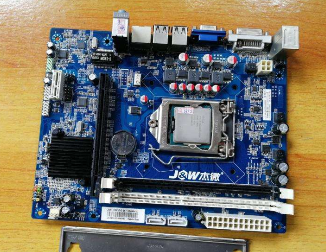 杰微主板電腦怎么用韓博士U盤重裝win7系統