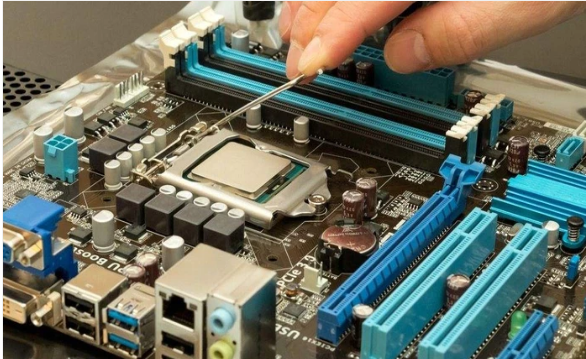 臺(tái)式電腦灰塵清理圖解