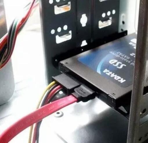 臺式電腦固態硬盤安裝教程 臺式電腦固態硬盤安裝教程