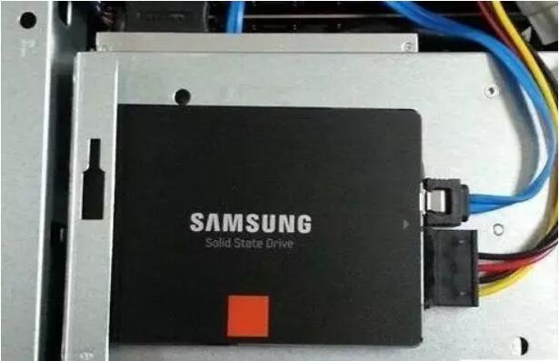 臺式電腦固態硬盤安裝教程 臺式電腦固態硬盤安裝教程