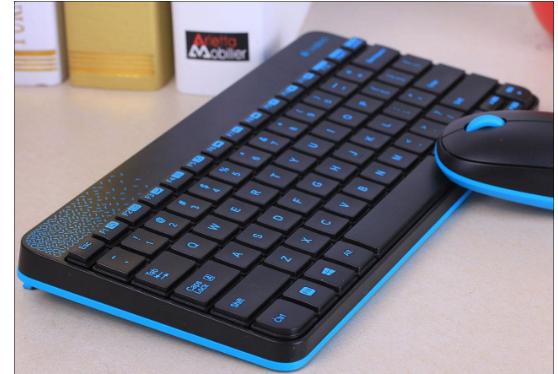 電腦無線鍵鼠使用教程 電腦無線鍵鼠使用教程