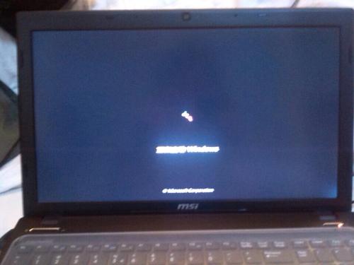 筆記本屏幕突然變暗了怎么回事 筆記本屏幕突然變暗了怎么回事